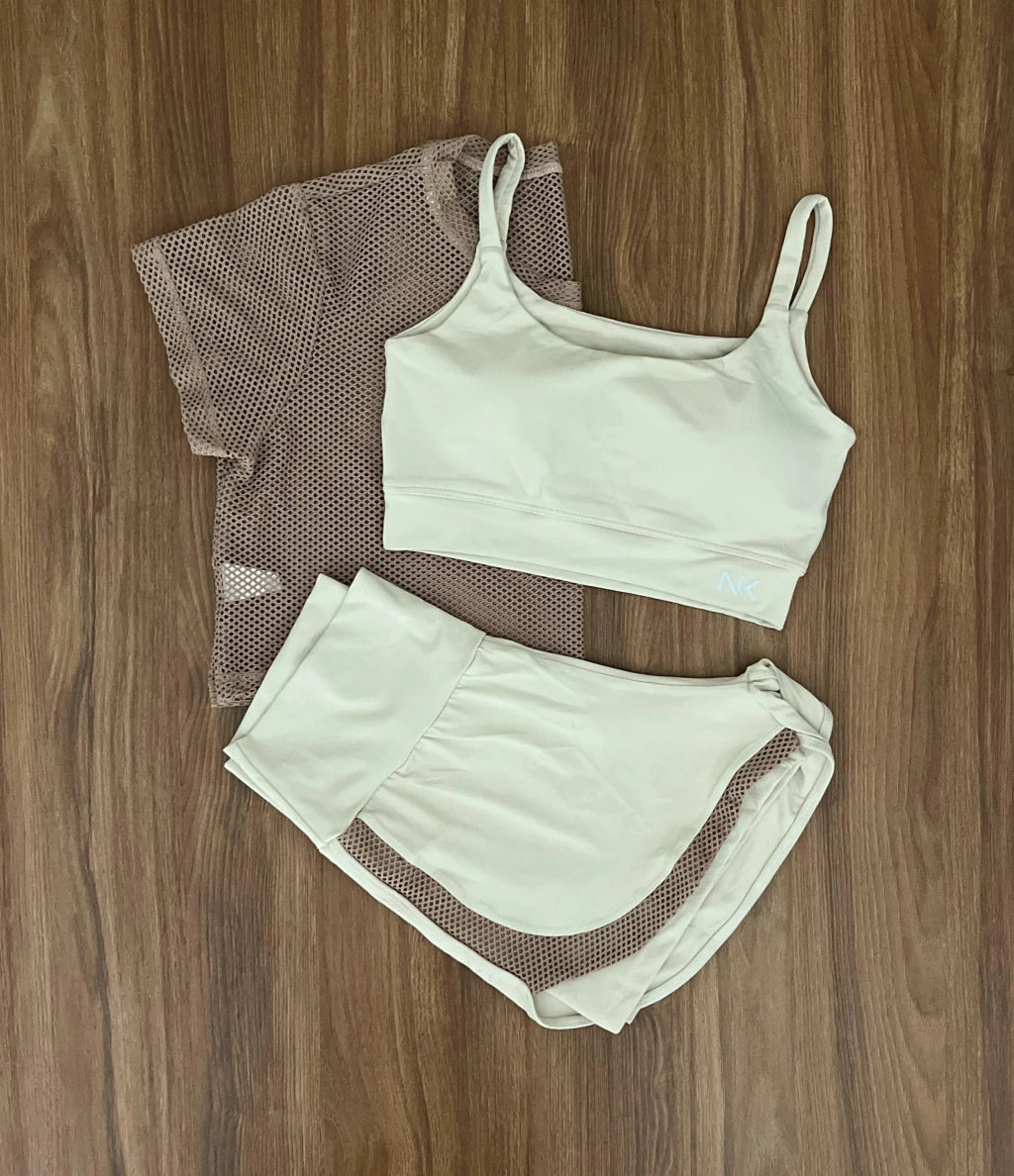 Conjunto 3 Peças Short Duplo + Cropped e Top - Frete Grátis 2